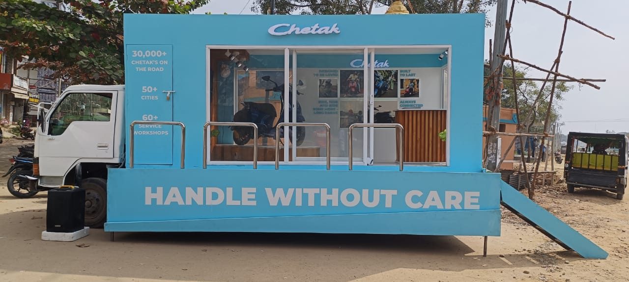 Bajaj — Bajaj Chetak Cantar Van